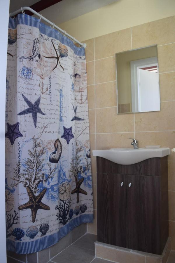 Mersinera Paradise Garden Stars House ลาร์นาคา ภายนอก รูปภาพ
